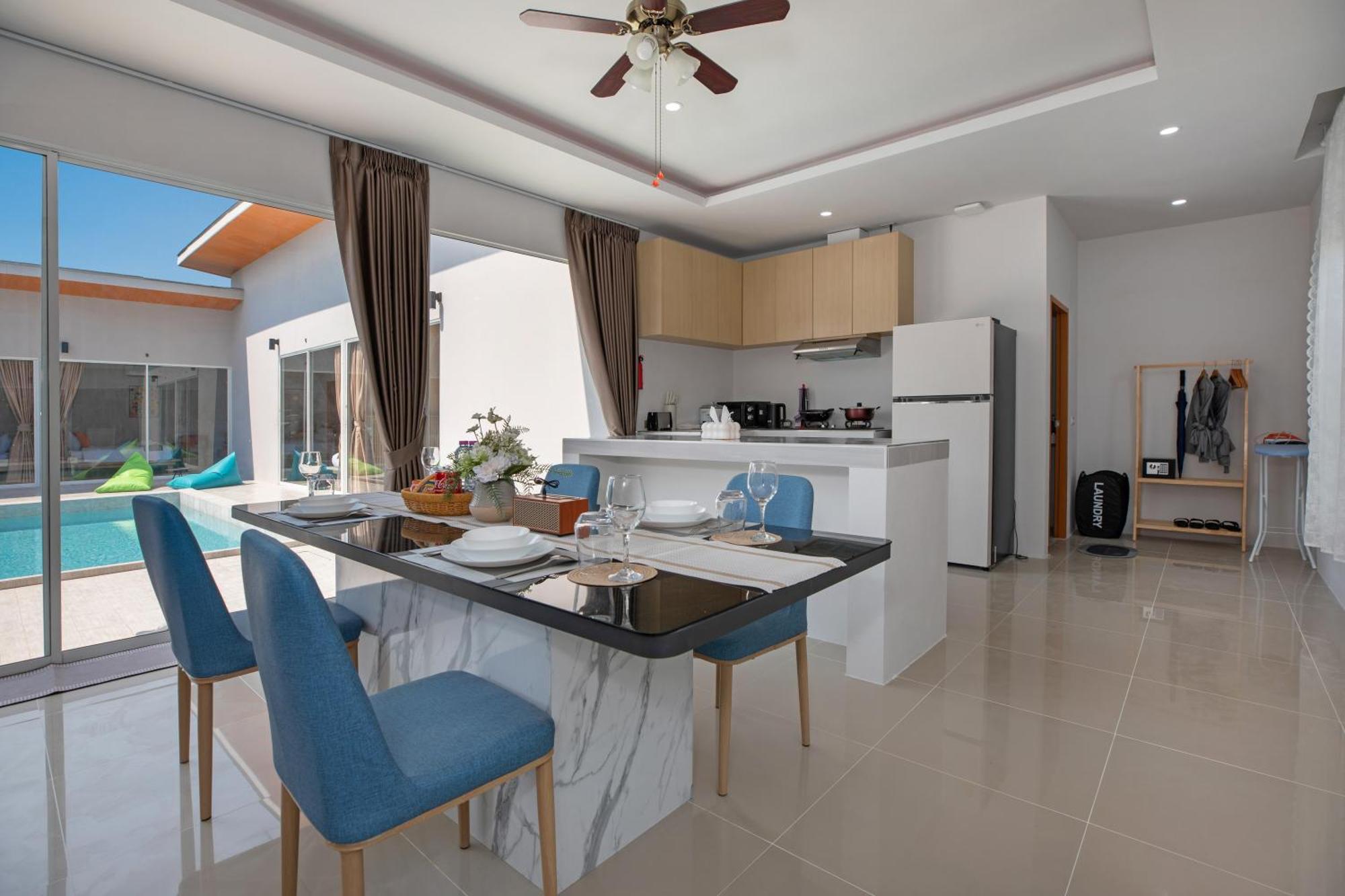 Andaman Sea Best Pool Access And Villas Phuket Exterior photo